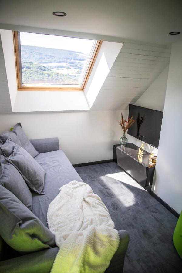 Bienvenue Dans Le Chartreuse 2 A 6 Couchages Cholonge Exterior foto