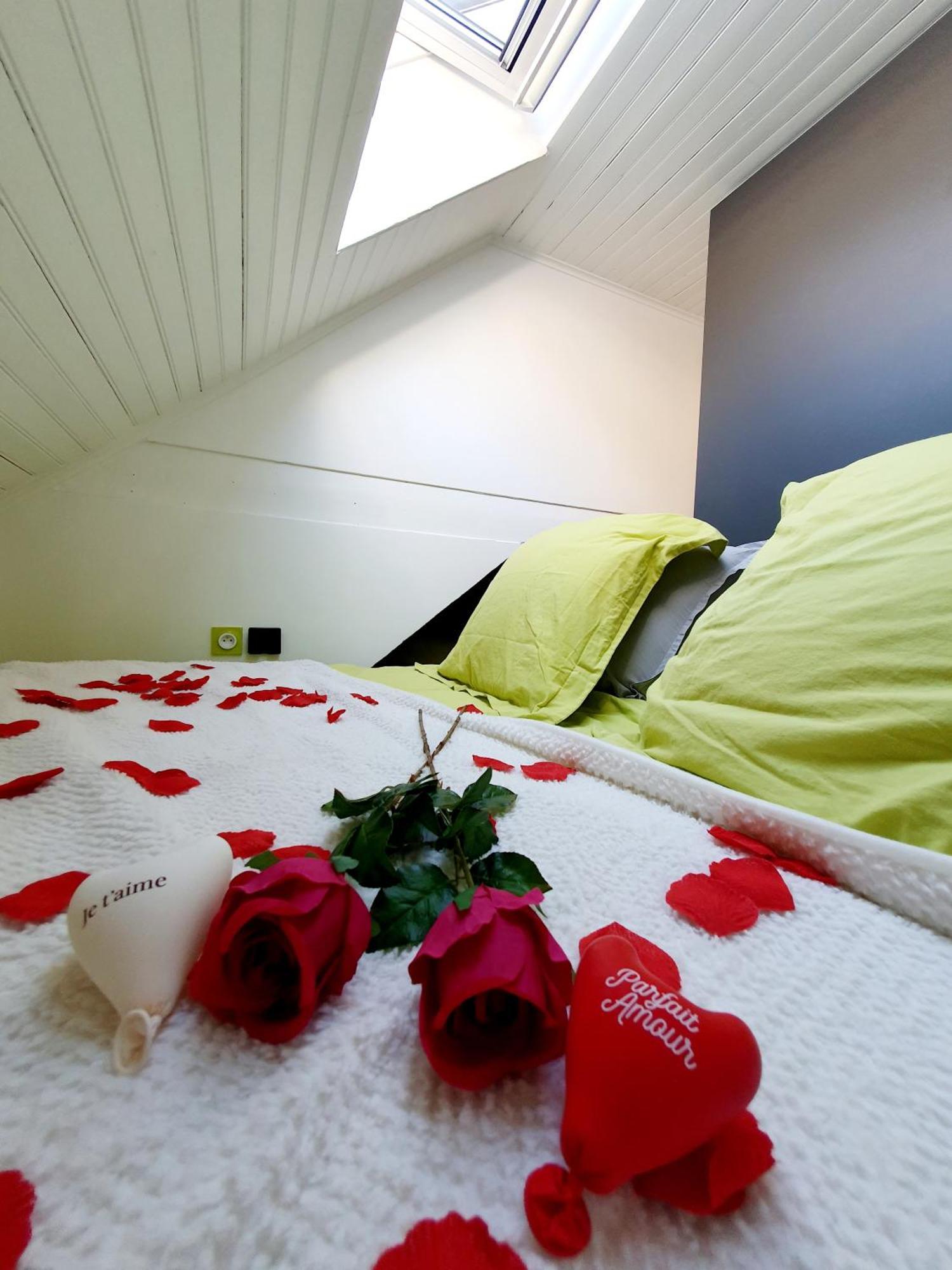Bienvenue Dans Le Chartreuse 2 A 6 Couchages Cholonge Exterior foto